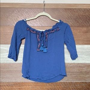 Women’s over the shoulder blue top